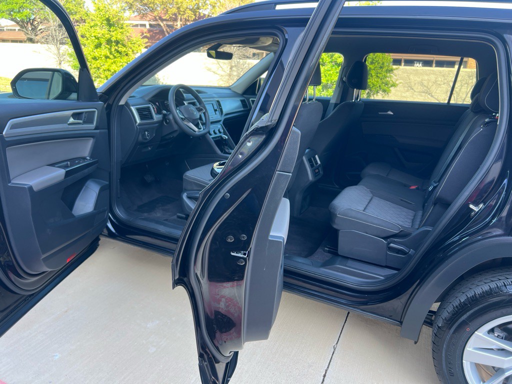 2021 Volkswagen Atlas Image 11