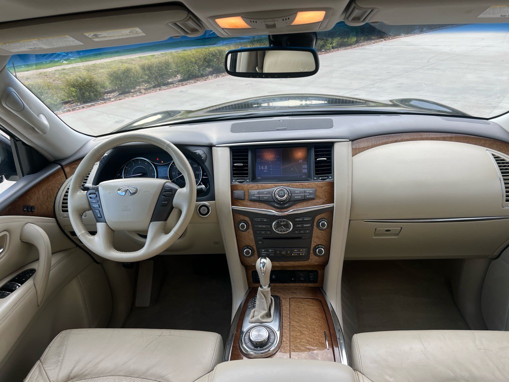 2013 INFINITI QX56 Image 16