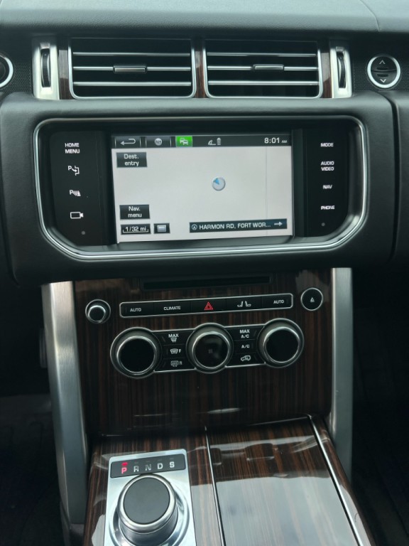 2015 Land Rover Range Rover Image 19