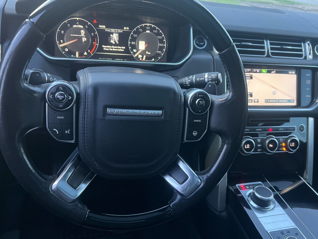 2015 Land Rover Range Rover Image 19