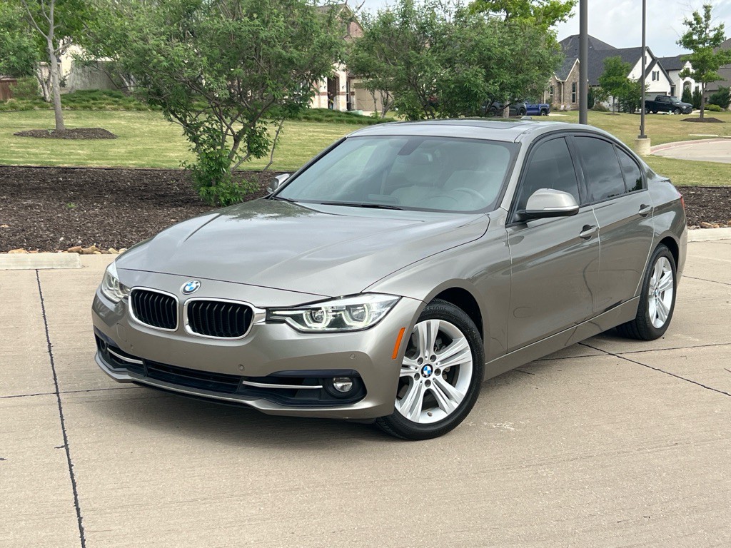 2016 BMW 3 Series Image 1
