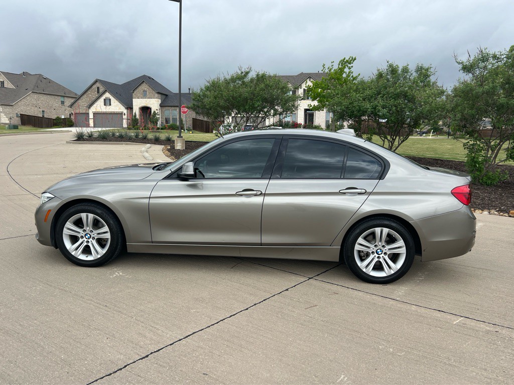 2016 BMW 3 Series Image 7