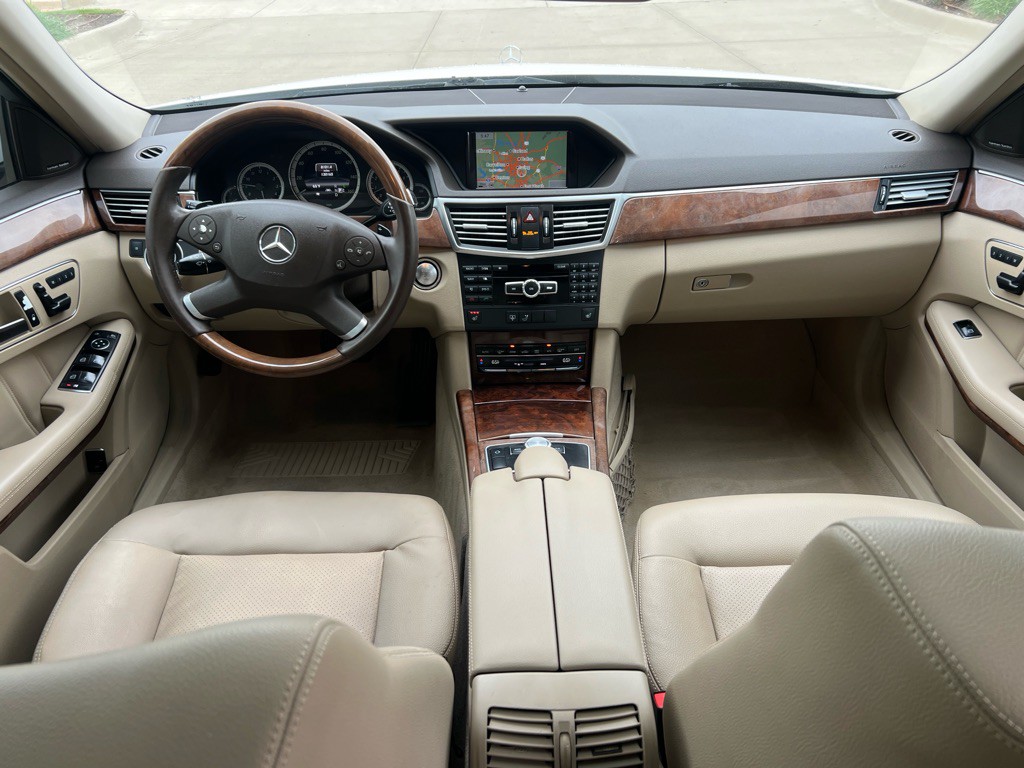 2013 Mercedes-Benz E-Class Image 15