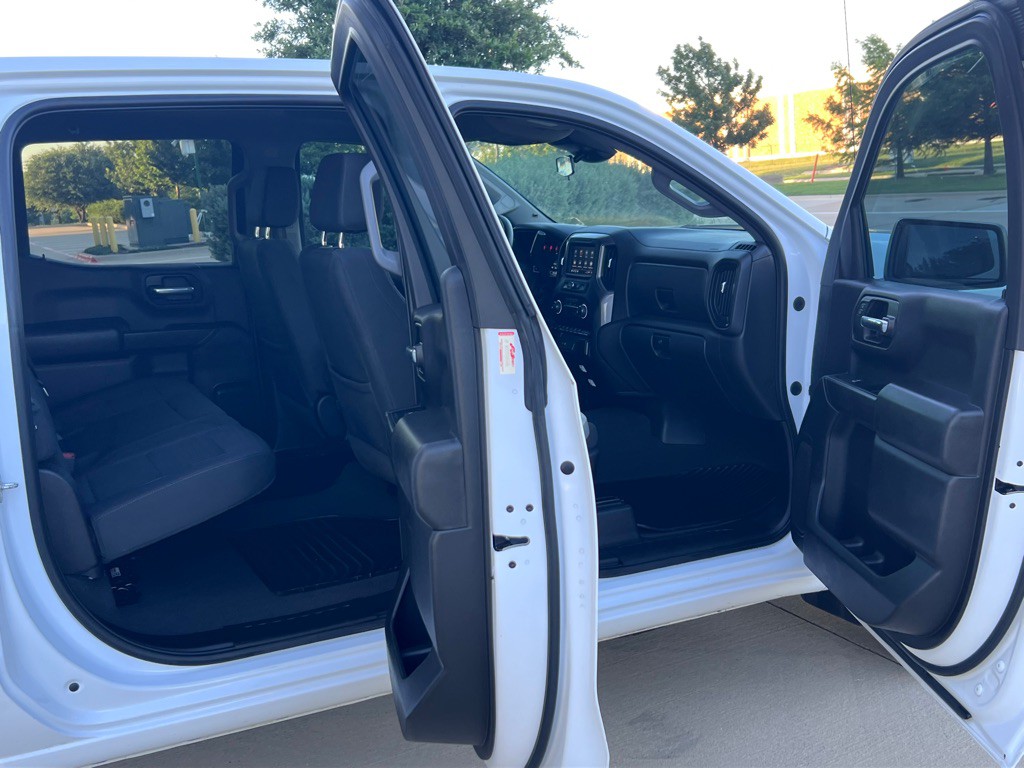 2023 Chevrolet Silverado 1500 Image 11