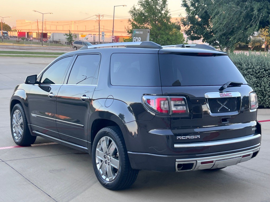 2016 GMC Acadia Image 5