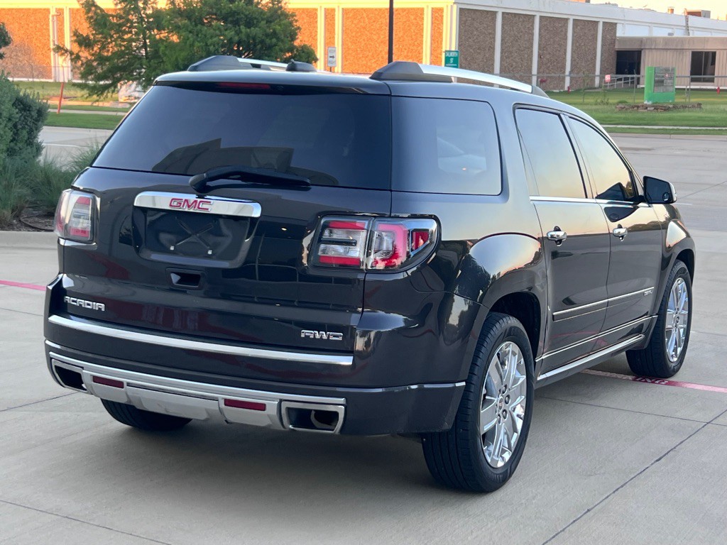 2016 GMC Acadia Image 7