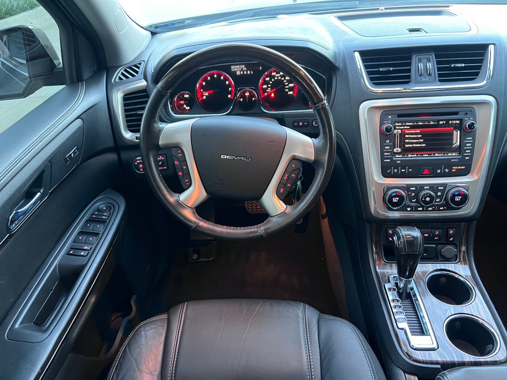 2016 GMC Acadia Image 19