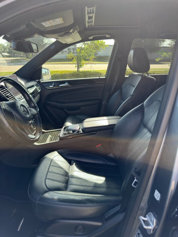 2018 Mercedes-Benz GLE-Class Image 11