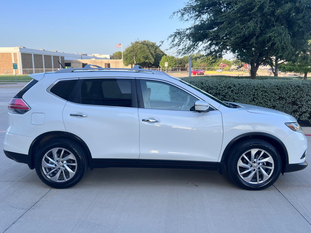 2014 Nissan Rogue Image 4