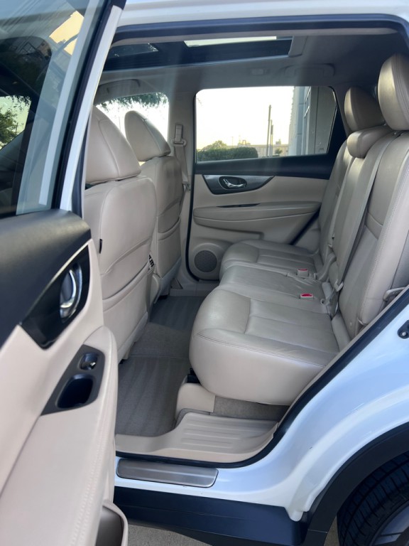 2014 Nissan Rogue Image 10