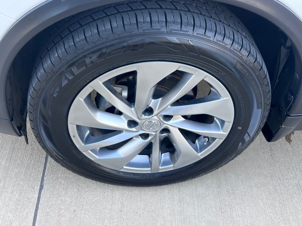 2014 Nissan Rogue Image 20