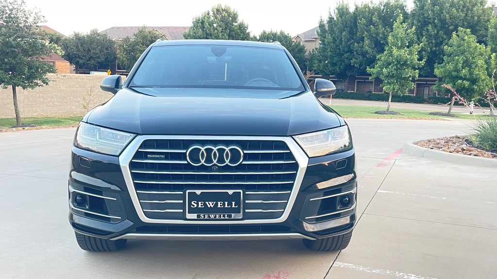 2019 Audi Q7 Image 2