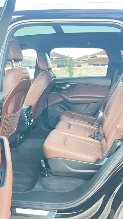 2019 Audi Q7 Image 10