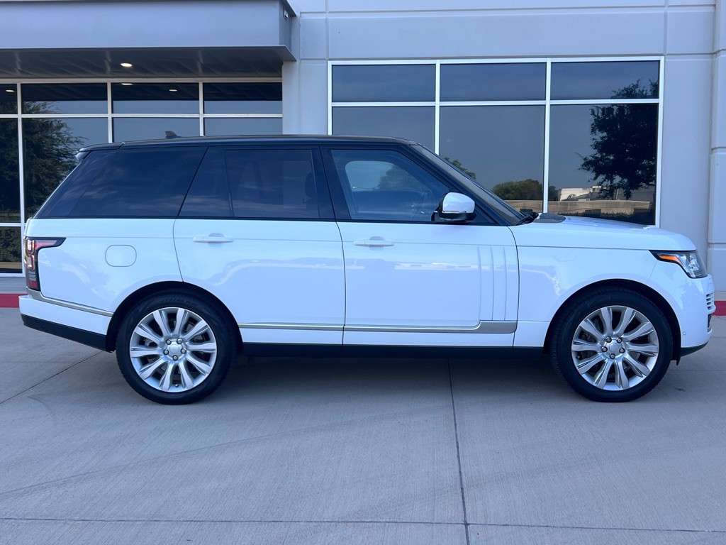 2016 Land Rover Range Rover Image 4