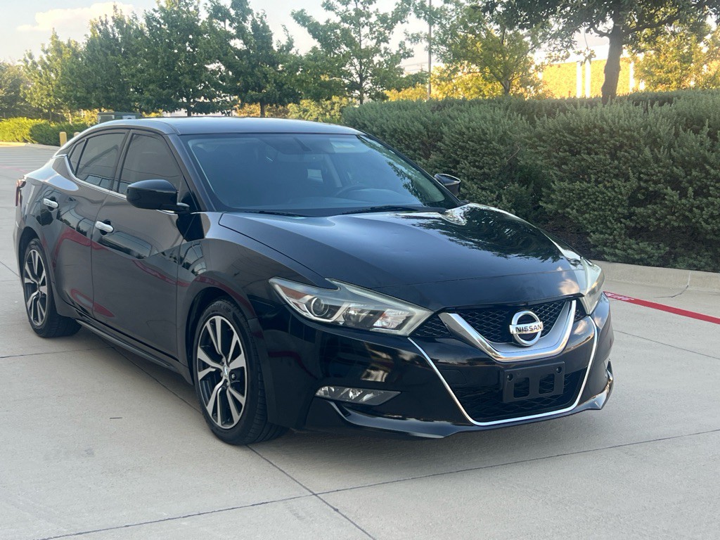 2017 Nissan Maxima Image 3