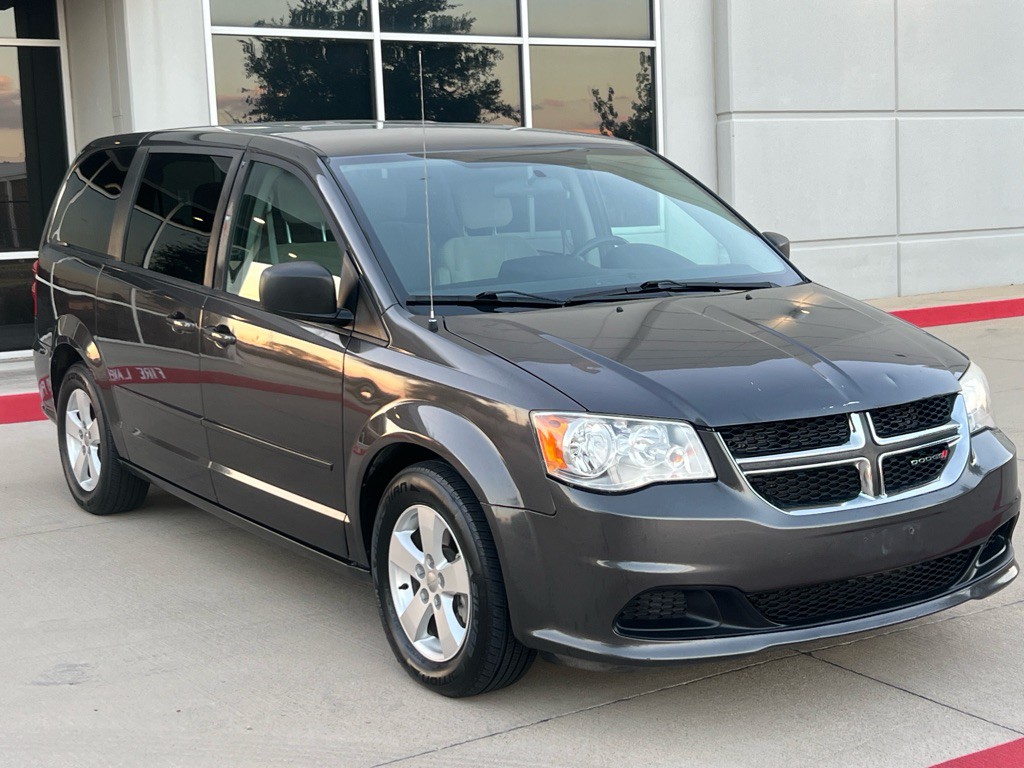 2016 Dodge Grand Caravan Image 3