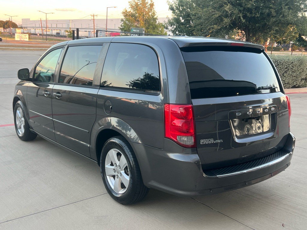 2016 Dodge Grand Caravan Image 6
