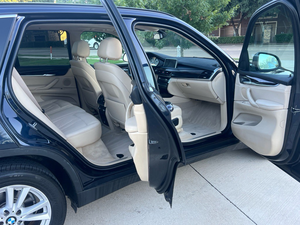 2015 BMW X5 Image 14