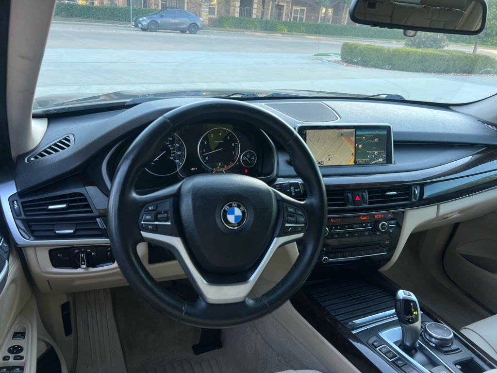 2015 BMW X5 Image 16