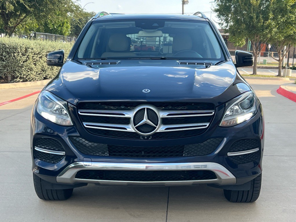 2017 Mercedes-Benz GLE-Class Image 2
