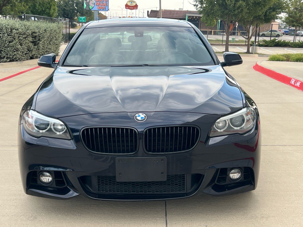 2016 BMW 5 Series Image 2