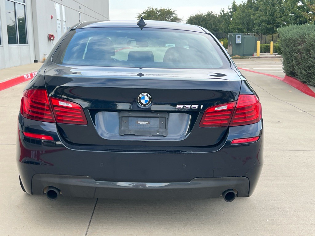 2016 BMW 5 Series Image 6