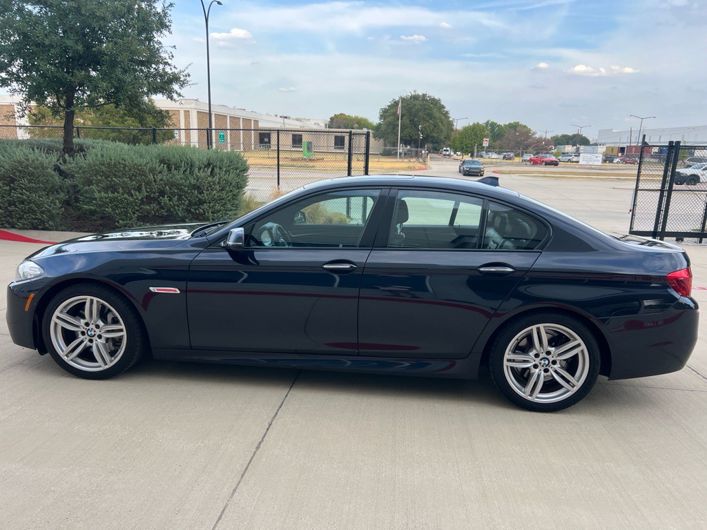 2016 BMW 5 Series Image 8