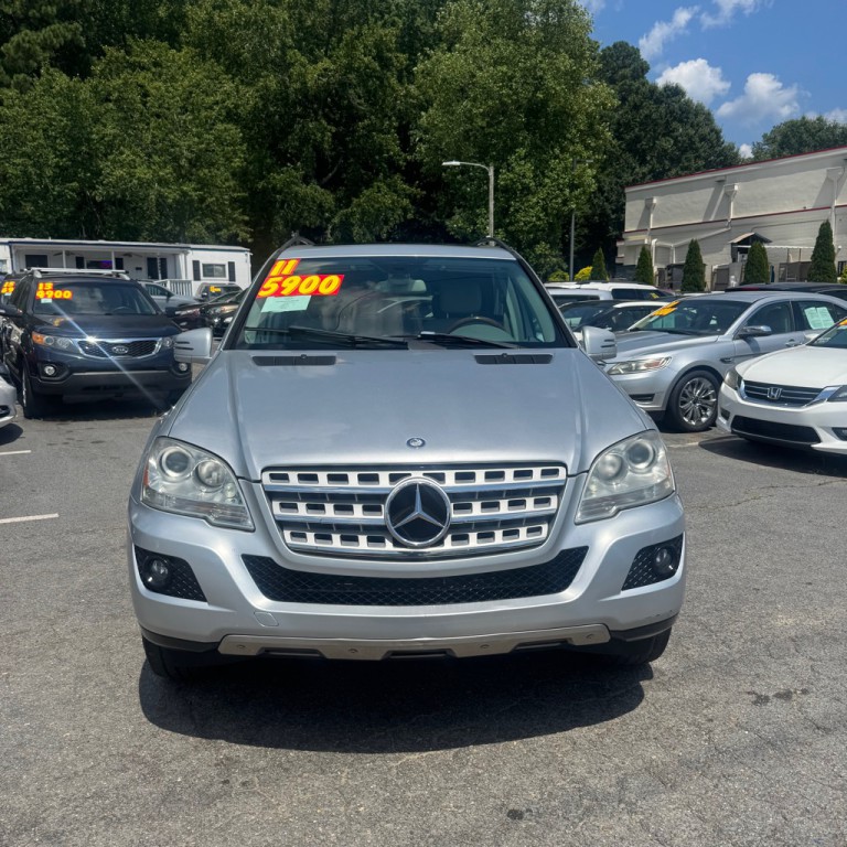 2011 Mercedes-Benz M-Class Image 5