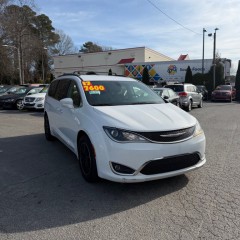 Image for 2017 Chrysler Pacifica Touring Plus ID: 5686260