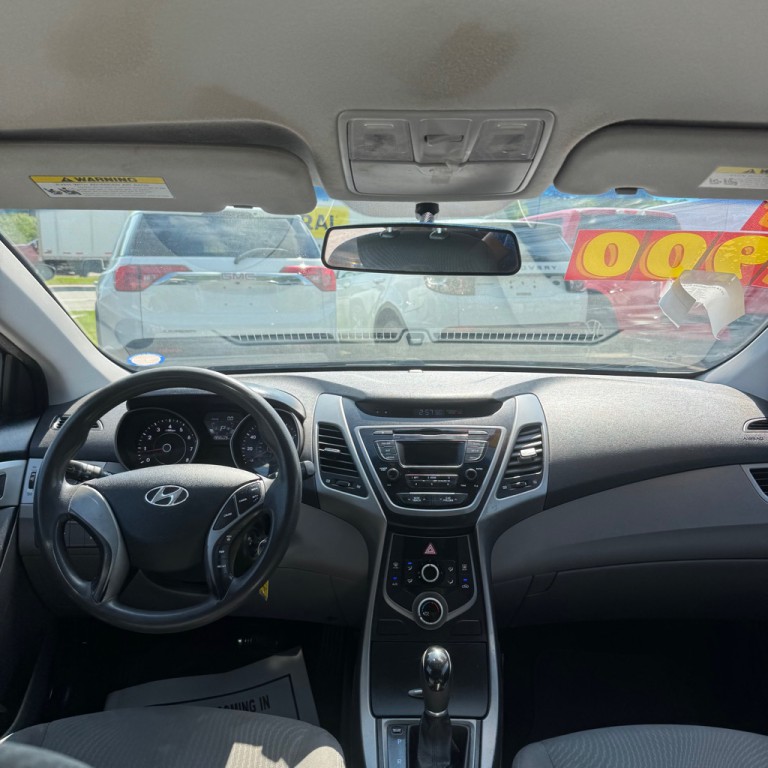 2014 Hyundai Elantra Image 15