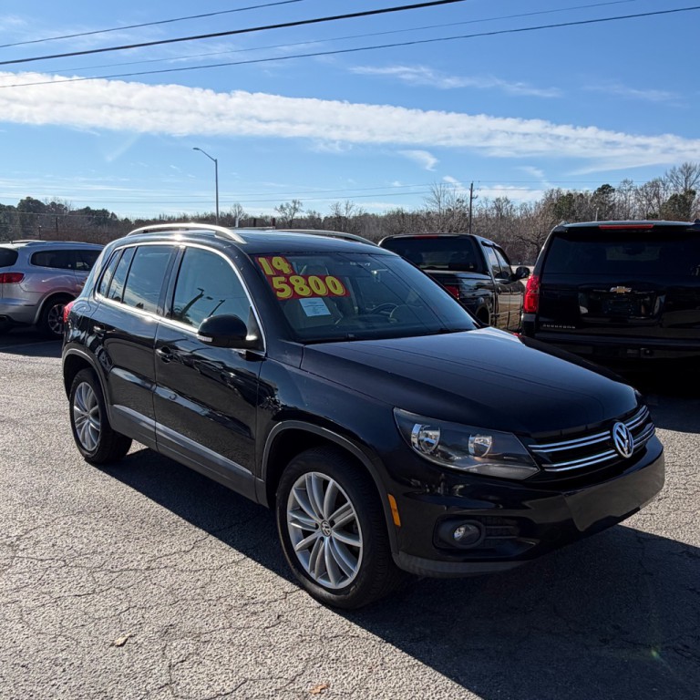 2014 Volkswagen Tiguan Image 2