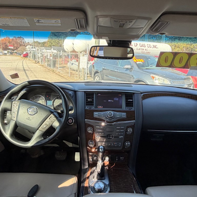 2017 Nissan Armada Image 7