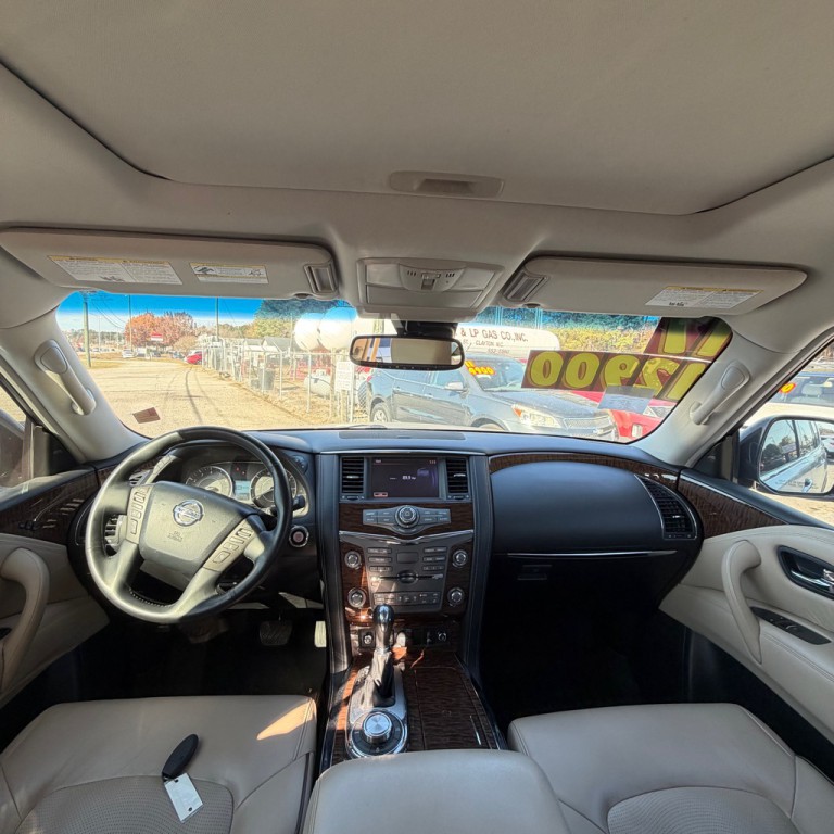 2017 Nissan Armada Image 8