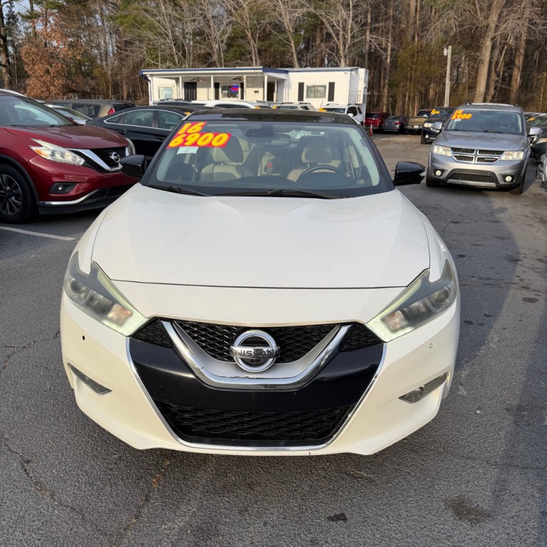 2016 Nissan Maxima Image 5