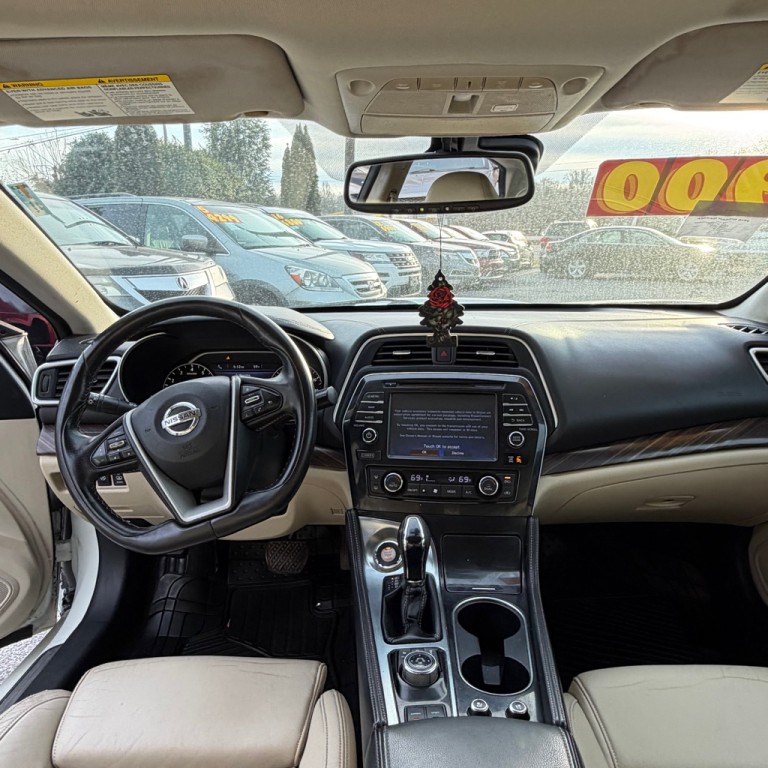 2016 Nissan Maxima Image 7