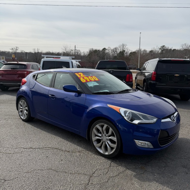 2012 Hyundai Veloster Image 2