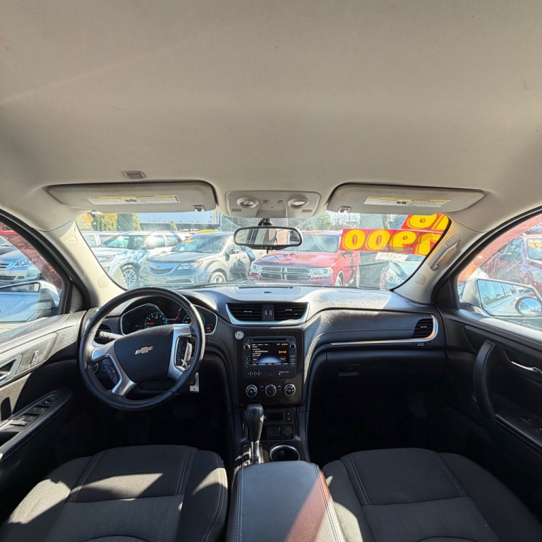 2016 Chevrolet Traverse Image 8