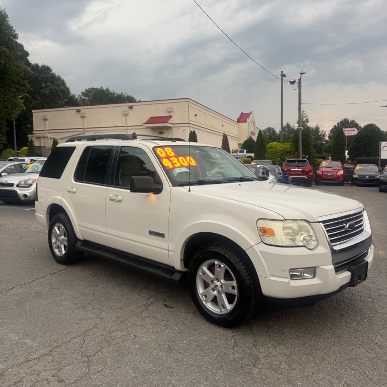 2008 Ford Explorer Image 2