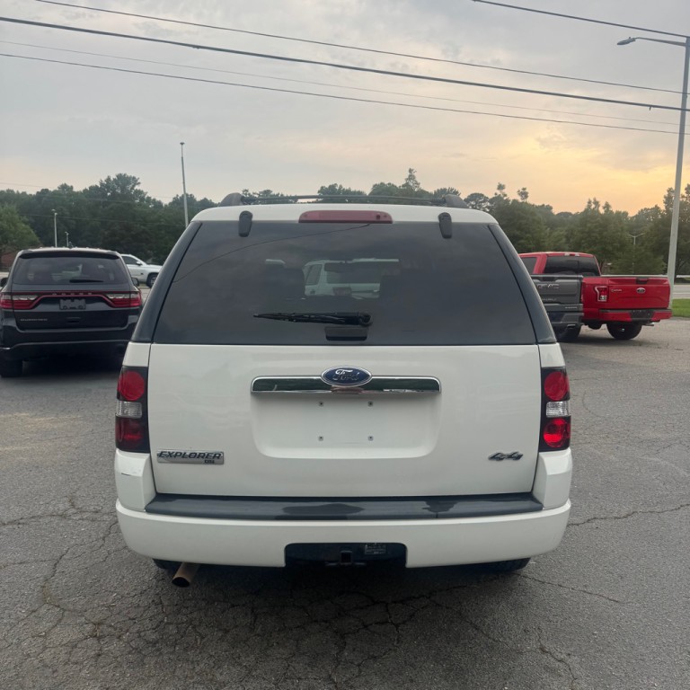 2008 Ford Explorer Image 18