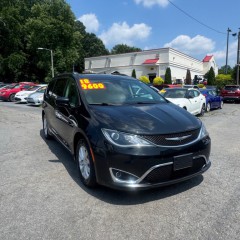 Image for 2018 Chrysler Pacifica Touring L Plus ID: 6640536