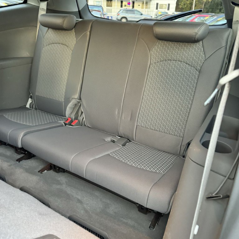 2011 Chevrolet Traverse Image 10
