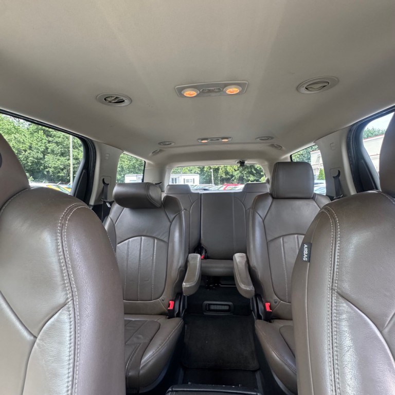 2015 GMC Acadia Image 9