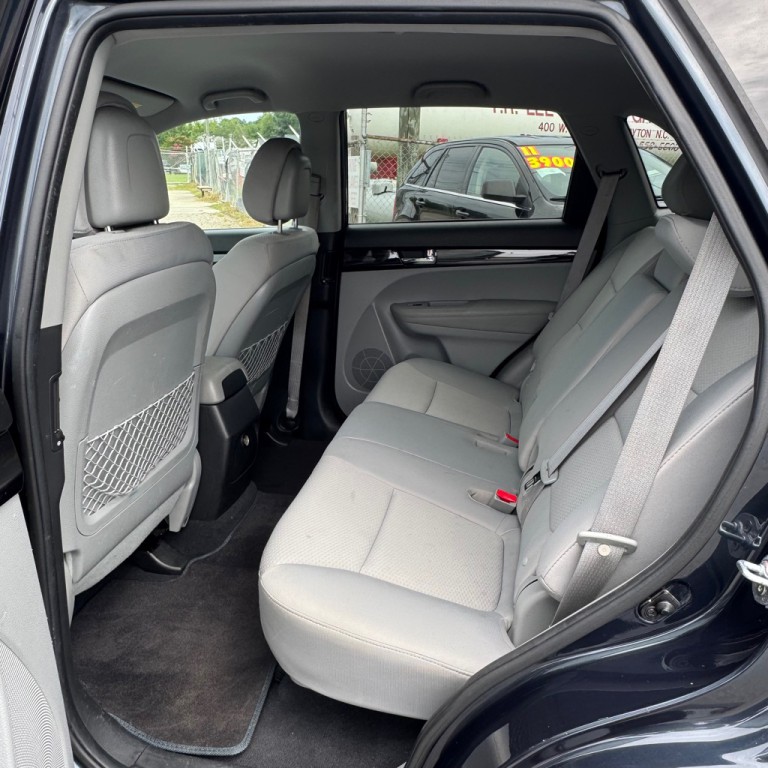 2013 Kia Sorento Image 10