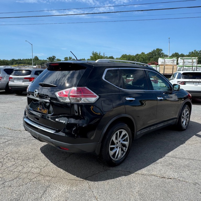 2015 Nissan Rogue Image 3