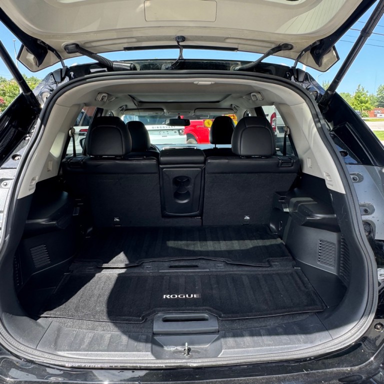 2015 Nissan Rogue Image 12