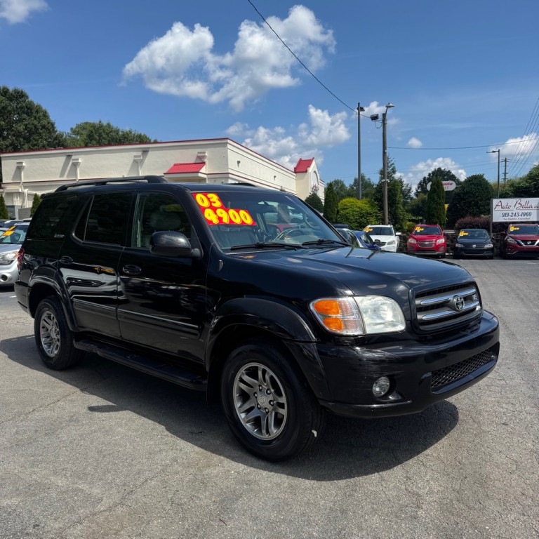 2003 Toyota Sequoia Image 2