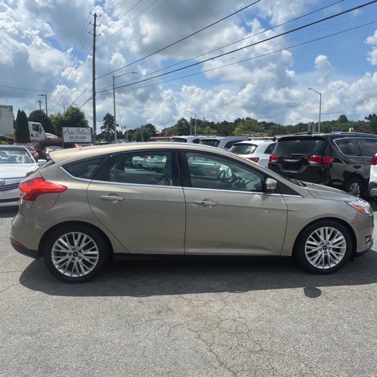 2016 Ford Focus Image 4