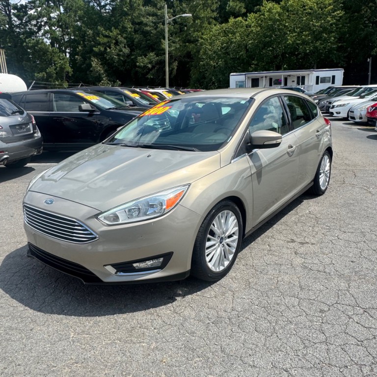 2016 Ford Focus Image 14