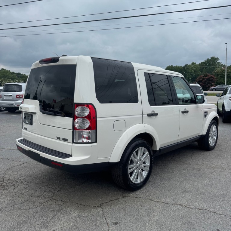 2010 Land Rover LR4 Image 3