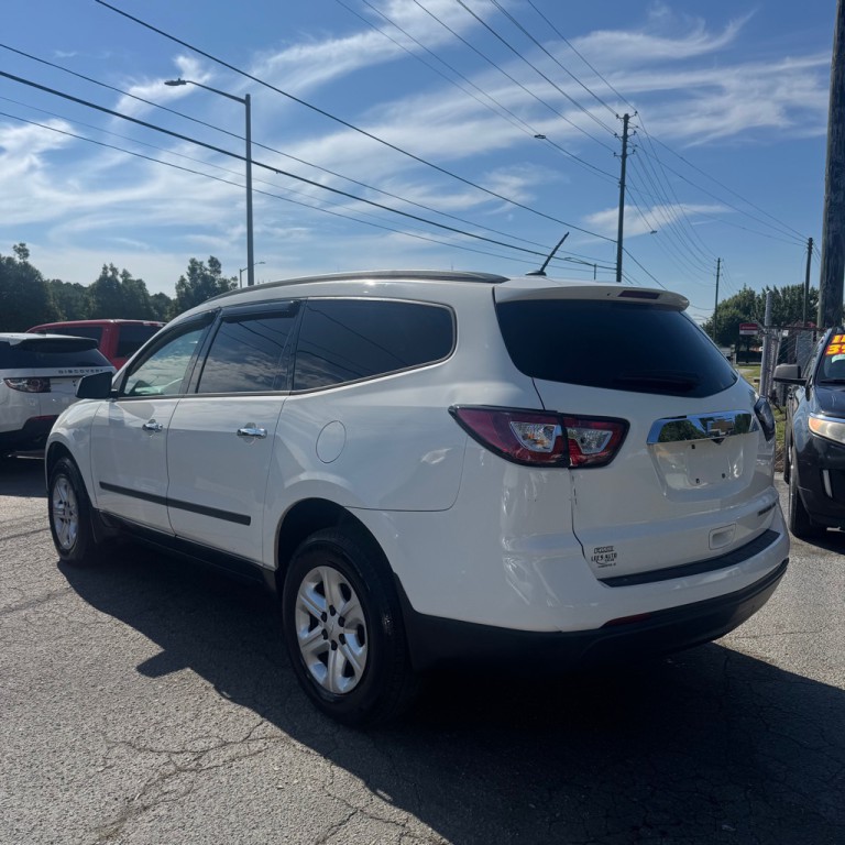 2015 Chevrolet Traverse Image 17